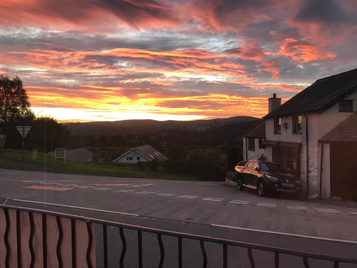 Y Llew Coch Bed & Breakfast Conwy Ngoại thất bức ảnh